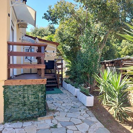 Thanos Guesthouse Corfu Agioi Deka  المظهر الخارجي الصورة