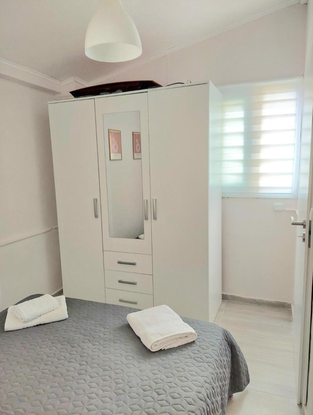 Thanos Guesthouse Corfu Agioi Deka  المظهر الخارجي الصورة