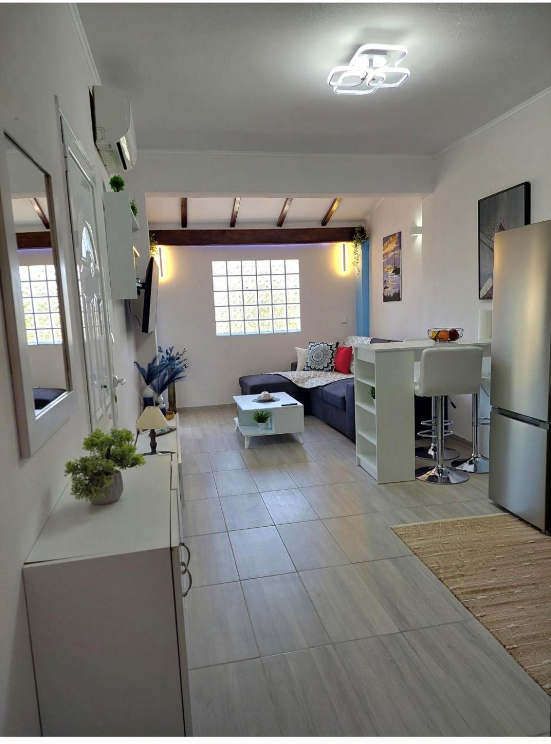 Thanos Guesthouse Corfu Agioi Deka  المظهر الخارجي الصورة